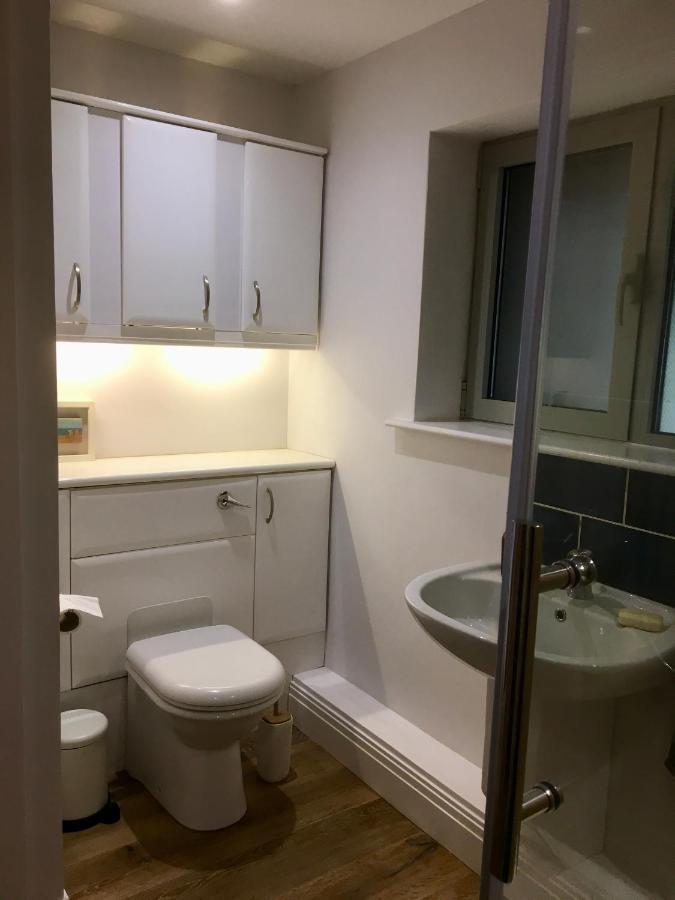 The Wrens Annexe - Stylish Self-Contained 2-Bed Annexe Penzance Exterior foto
